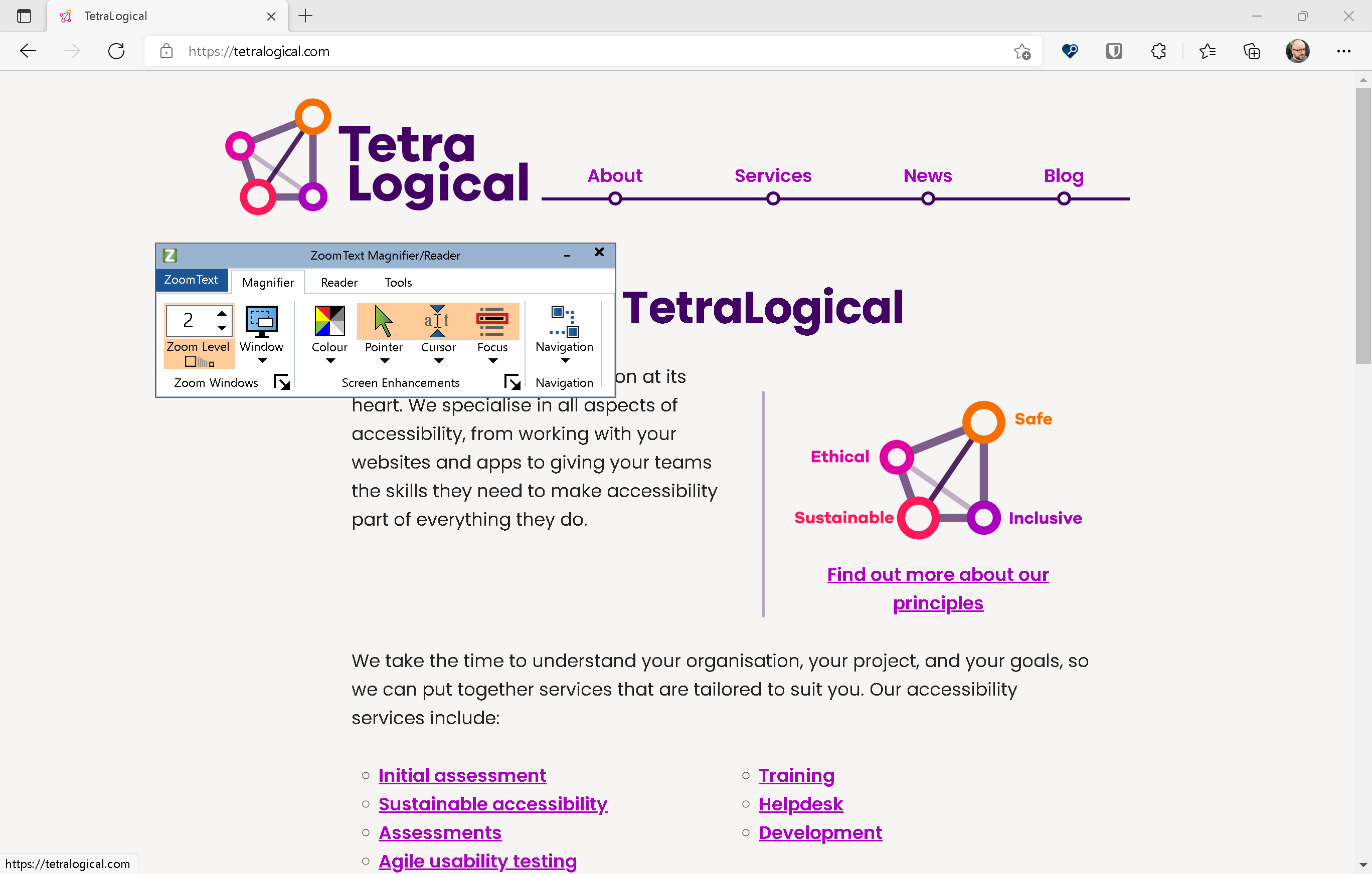 The ZoomText settings panel showing the open magnifier pane over the TetraLogical homepage